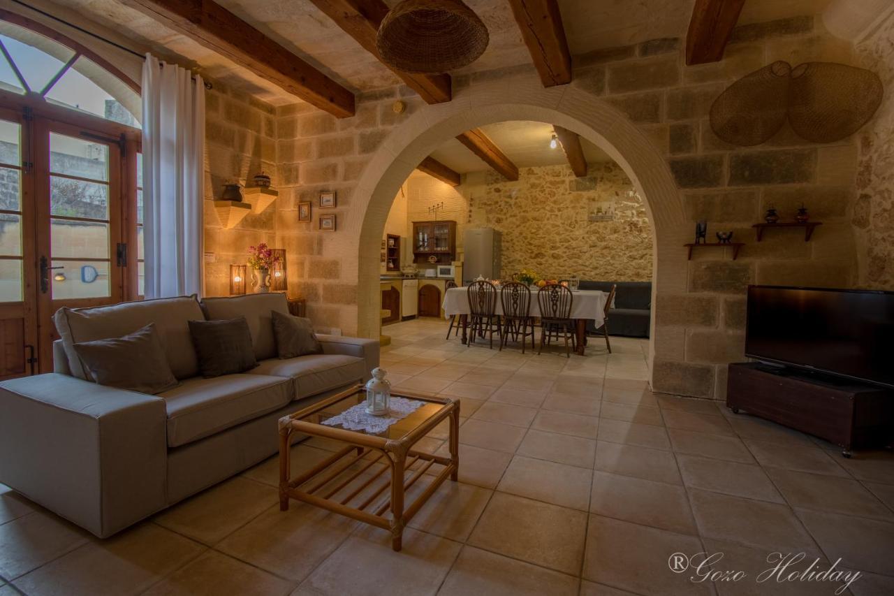 Ta Lilly Xaghra Villa Bagian luar foto